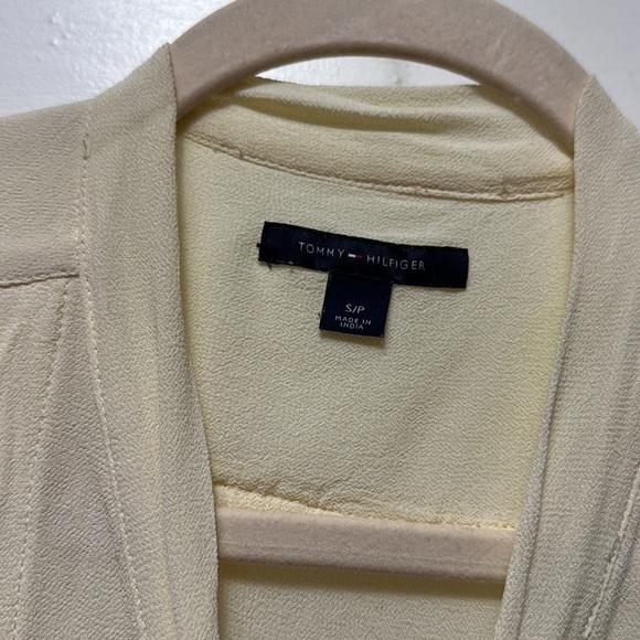 Tommy Hilfiger Small Front Tie Button Blouse - Picture 4 of 10